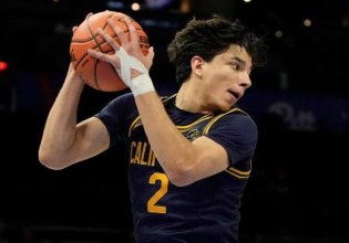 Πρόεδρος σερβικής ομοσπονδίας για τον γιο του  Στογιάκοβιτς: «Σε επαφή με τον Πέτζα για την Εθνική Σερβίας»