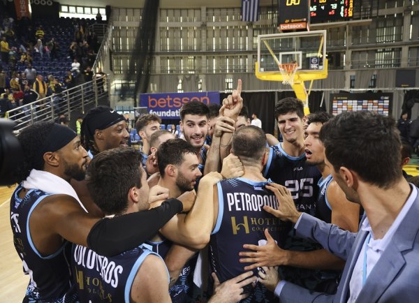 Άρης Betsson – Κολοσσός Ρόδου 65-73: Συνεχίζουν την εντυπωσιακή παράδοση στο Παλέ οι Ροδίτες  (vid)