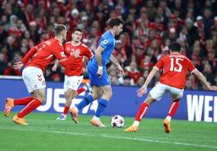 Δανία – Ελλάδα: Ο Ιωαννίδης «αγγίζει» το γκολ, αλλά κάνει κακό κοντρόλ (vid)