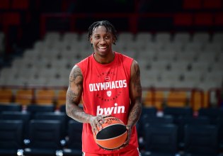 Ολυμπιακός: Γιατί δεν έπαιξε καθόλου ο Σέιμπεν Λι – Από τα 12+ λεπτά στα πρώτα 5 ματς, στο «DNP» κόντρα στην Μπάγερν (vids)