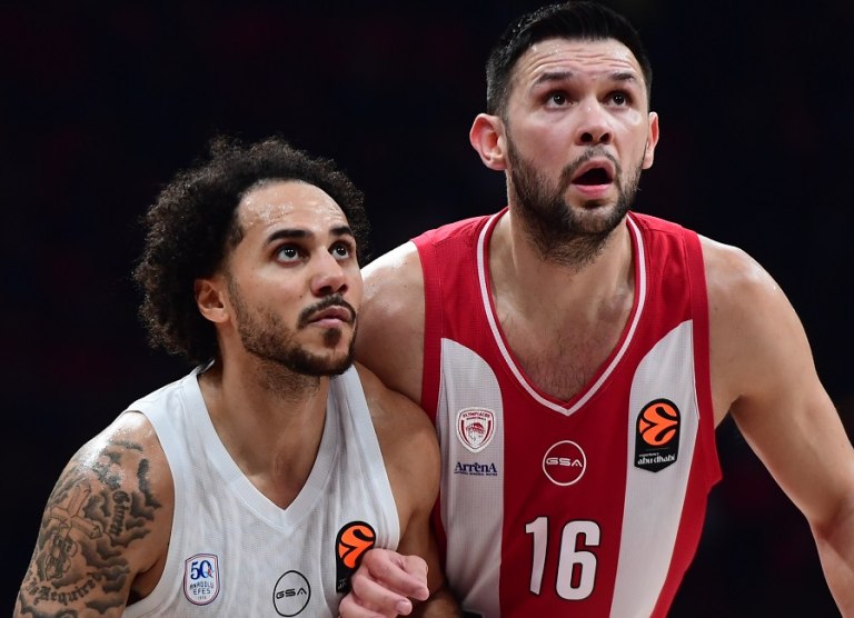 Ολυμπιακός: Ο Κώστας Παπανικολάου συμπλήρωσε 400 συμμετοχές στη Euroleague – Πέμπτος στην ιστορία