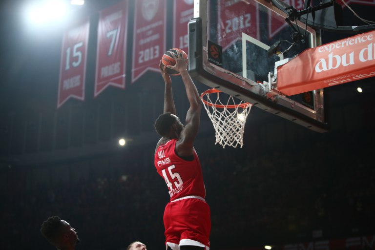 Μήνυμα συσπείρωσης από την ΚΑΕ Ολυμπιακός ενόψει της συνέχειας (pics)