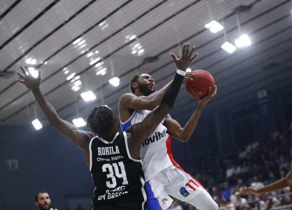 Πανιώνιος – Μπουργκ 56-66: Ήταν άστοχος και ηττήθηκε για 2η φορά (vid)