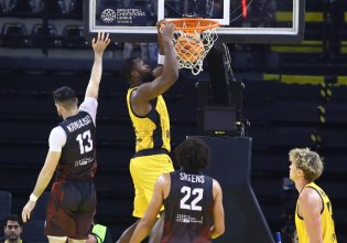 ΑΕΚ – Σολνόκι 91-77: Δεύτερη νίκη και ένα ακόμη βήμα για την πρωτιά η «Ένωση» (vid)