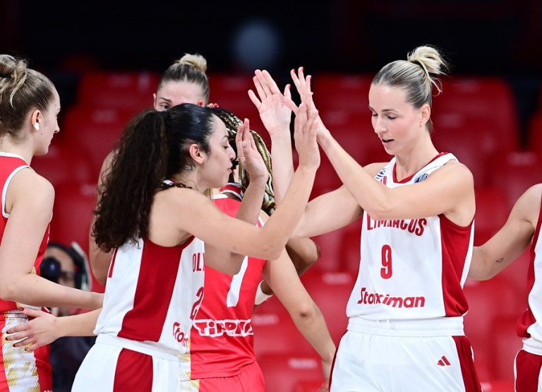 Ολυμπιακός – DVTK 69-57: Σπουδαία νίκη και βάσεις πρόκρισης οι «ερυθρόλευκες»! (vid)