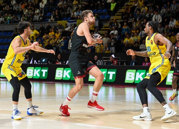 LIVE: Μακάμπι Τελ Αβίβ – Ολυμπιακός