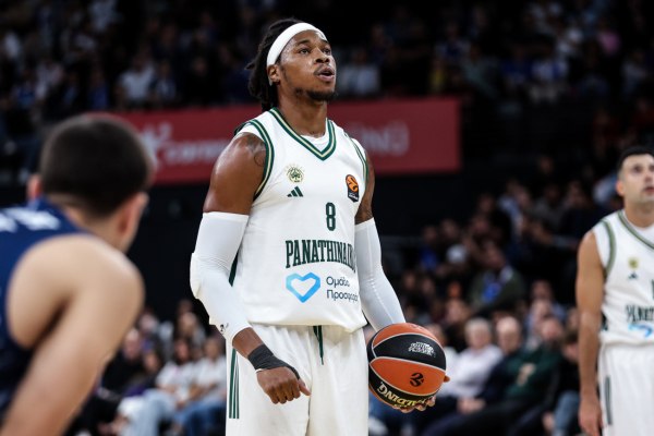 Πρόβλημα με Χολμς στον Παναθηναϊκό