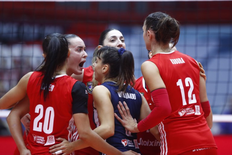 LIVE: Ολυμπιακός – Μπέβερεν