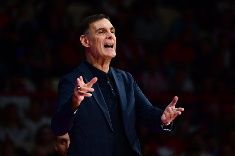 Μπαρτζώκας: «Αμυντικά έχουμε θέματα – Δεν θα είναι βόλτα στο πάρκο αυτά τα ματς»