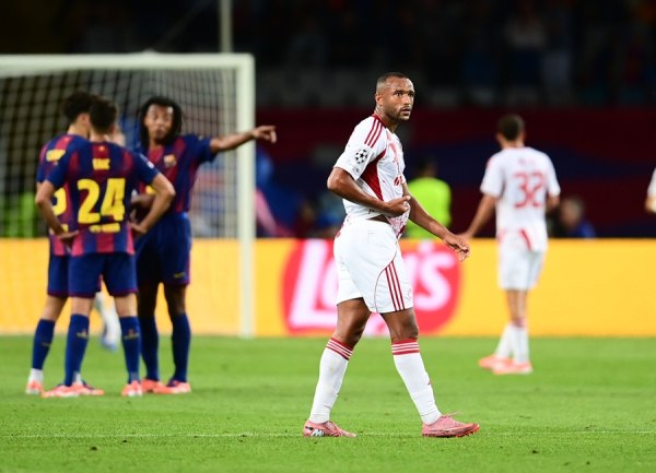 Μπαρτσελόνα – Ολυμπιακός: Δεύτερο γκολ ο Φερμίν, 2-0 οι Καταλανοί (vids)