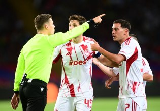 Παγκόσμια κατακραυγή στα social media για τον διαιτητή του Μπαρτσελόνα – Ολυμπιακός (pics)