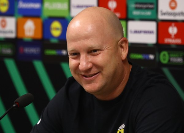 Νίκολιτς: «Σημαντικό, αλλά όχι αποφασιστικό το παιχνίδι με την Αμπερτνίν»