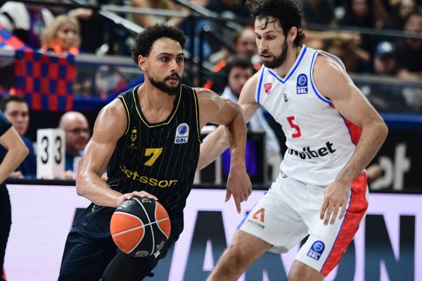 Πανιώνιος – Άρης Betsson 73-90: Πρώτη νίκη των «κιτρίνων», στο βυθό οι «κυανέρυθροι»