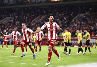 Ολυμπιακός – ΑΕΚ 2-0: Οι «εκτελεστές» Ταρέμι και Ελ Κααμπί καθάρισαν το ντέρμπι (vids)