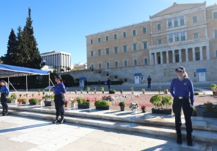 Μαθητική παρέλαση 28η Οκτωβρίου: Crash test για την ΕΛ.ΑΣ. ο νέος νόμος για το μνημείο του Αγνώστου Στρατιώτη