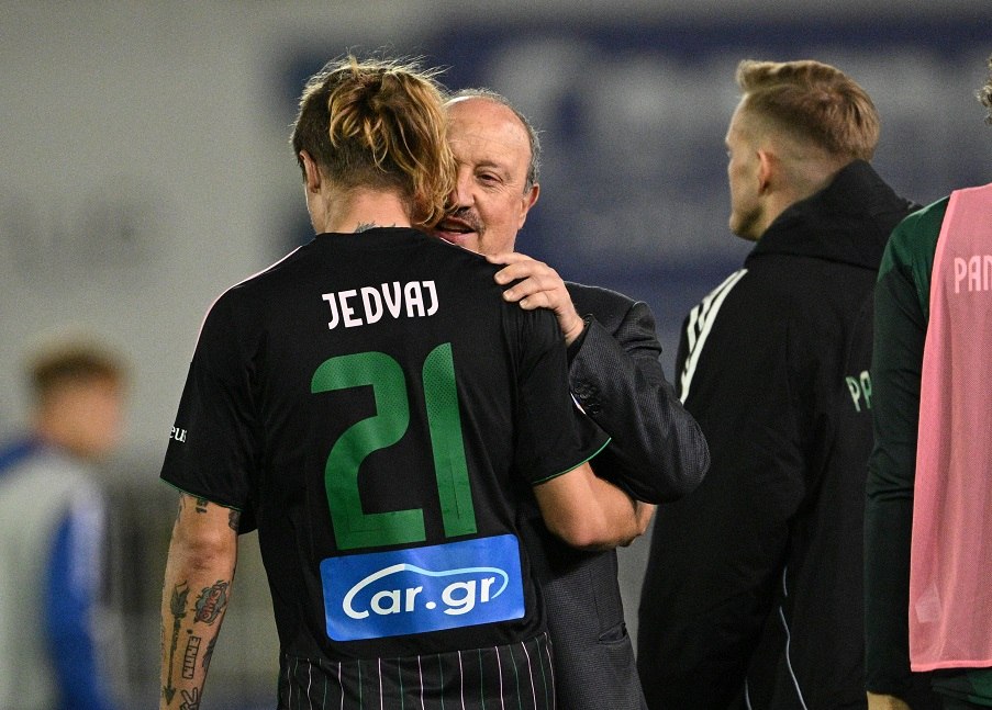 Μπενίτεθ: «Το παιχνίδι του Παναθηναϊκού κινείται γύρω από τον Τσιριβέγια»