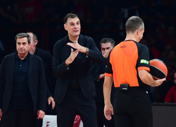 Μπαρτζώκας: «Δεν υπάρχει λόγος να υπάρχει αυτή η πίεση, πρέπει να έχουμε υπομονή»