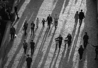 Προϋπολογισμός: Πού θα κυμανθούν οι αυξήσεις μισθών και συντάξεων
