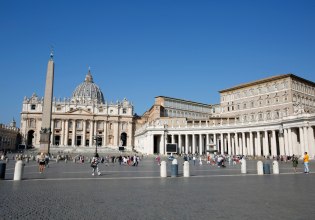 Ιταλία: Περισσότεροι από 4.000 άνθρωποι κακοποιήθηκαν σεξουαλικά από ιερείς, σύμφωνα με έκθεση