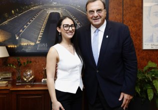 Κλαυδία: Με την Αστερομάτα στην Τελετή Παράδοσης της Ολυμπιακής Φλόγας