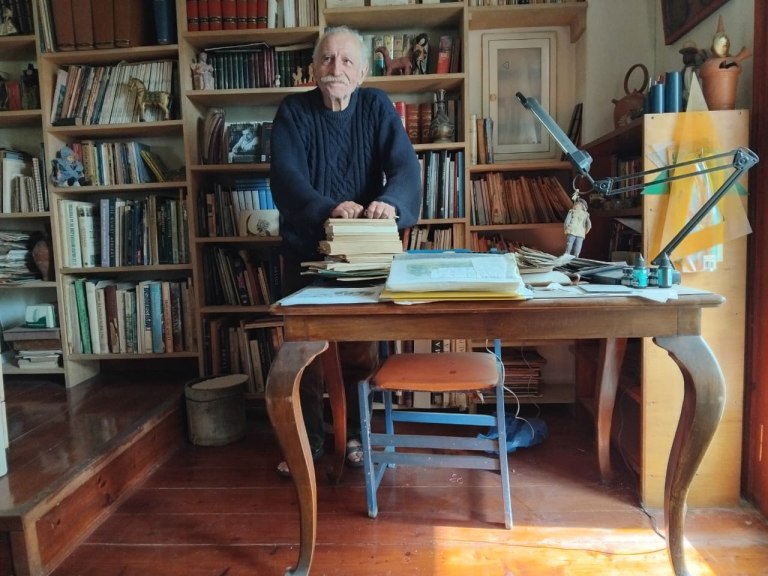 Ωρίων Αρκομάνης: «Αν ο Ουγκό ζούσε σήμερα θα ούρλιαζε και θα τον είχαν χώσει στη φυλακή»