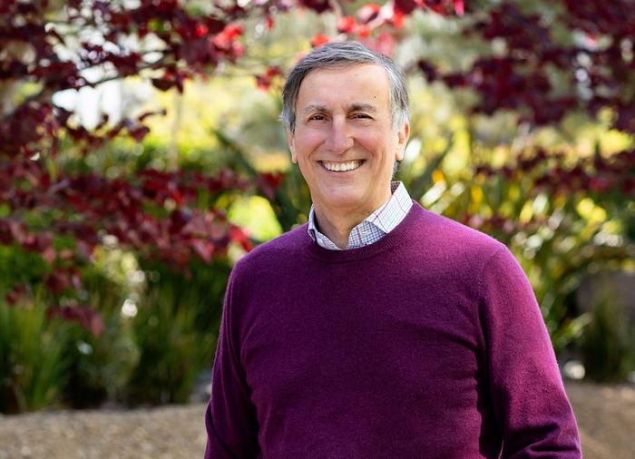 Ο καθηγητής Αλεσάντρο Σέτε που ήταν ένας εκ των δύο επικεφαλής της μελέτης η οποία ανοίγει νέους δρόμους ενάντια στην ALS (La Jolla Institute for Immunology)