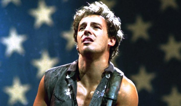 Ο Μπρους Σπρίνγκστιν νιώθει ευγνωμοσύνη για την ερμηνεία του Τζέρεμι Άλεν Γουάιτ στη νέα βιογραφική του ταινία