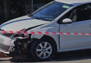 Τροχαίο στη λεωφόρο Κηφισίας: Αυτοκίνητο προσέκρουσε σε φανάρι