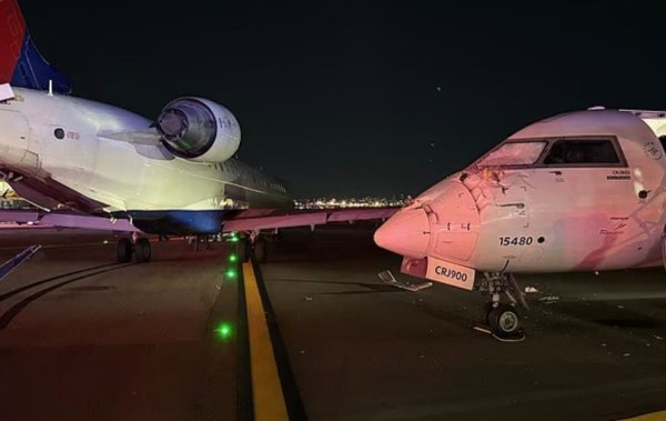 Νέα Υόρκη: Δύο αεροσκάφη της Delta συγκρούστηκαν στο αεροδρόμιο