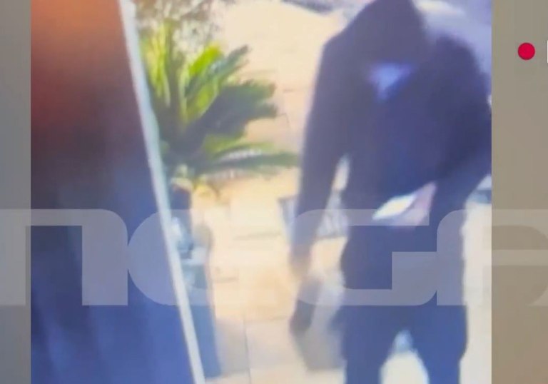 Μιχαλακοπούλου: Νέο βίντεο ντοκουμέντο – Με το κινητό στο χέρι ο δράστης τοποθετεί τη βόμβα στη ντισκοτέκ