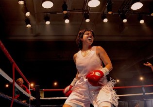 Δεν είναι αρκετά καλή: Οι κριτικοί «σταυρώνουν» τη βιογραφική ταινία Christy, ενώ η Σίντνεϊ Σουίνι έβλεπε Όσκαρ