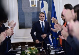 Η αλαζονεία δεν κάνει ποτέ καλό στα καθεστώτα