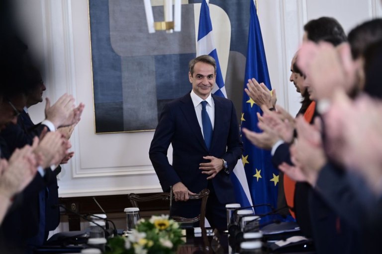 Η αλαζονεία δεν κάνει ποτέ καλό στα καθεστώτα