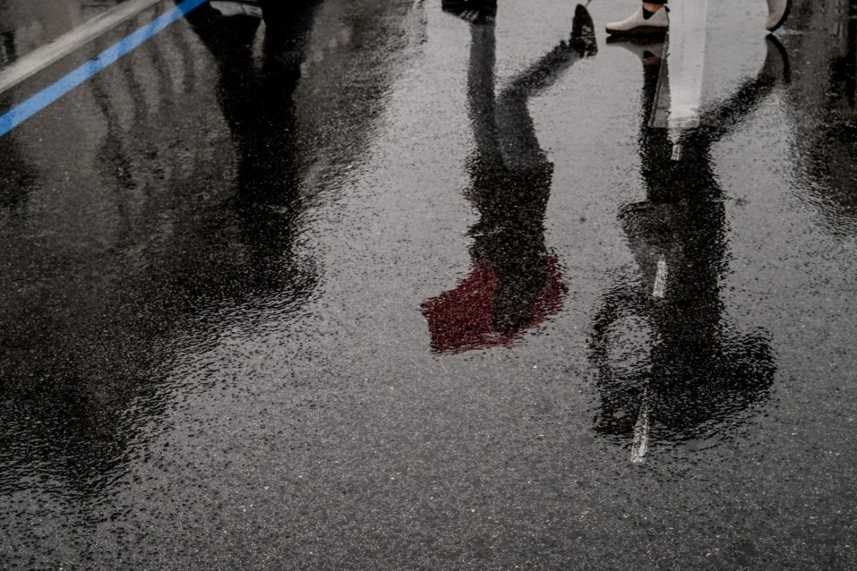 Καιρός: Βροχές και καταιγίδες στο μεγαλύτερο μέρος της χώρας – Ισχυρά τα φαινόμενα σε Πελοπόννησο και Κυκλάδες