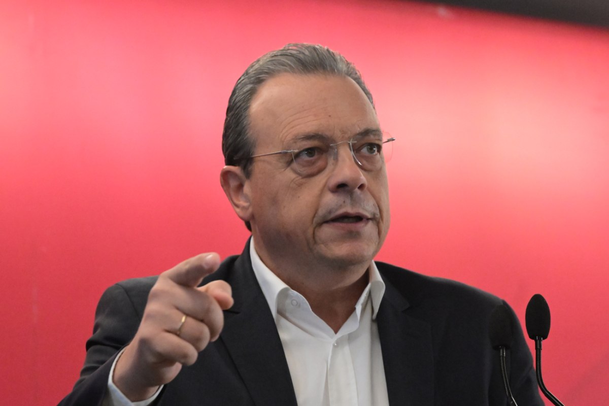 Φάμελλος στην ΚΕ του ΣΥΡΙΖΑ: Να υπάρξει συνεργασία με τις υπόλοιπες πολιτικές δυνάμεις και να γίνει πράξη η πολιτική αλλαγή