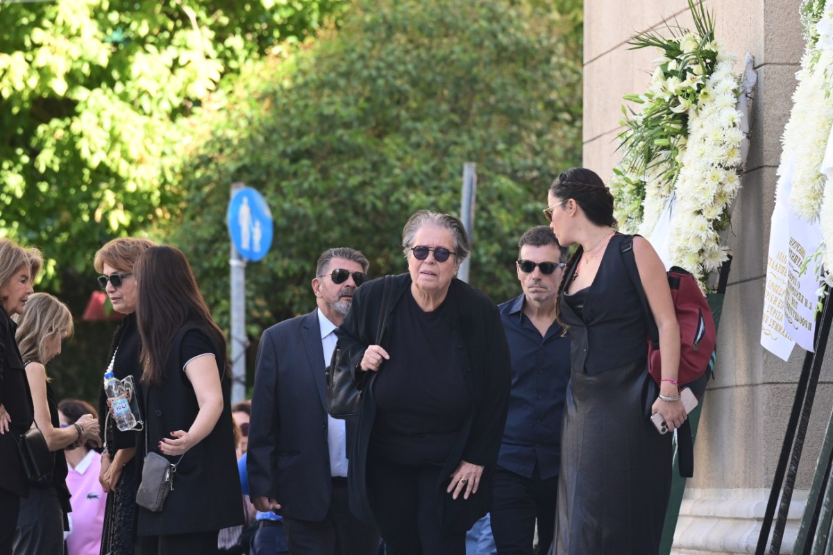 Γαλάνη για Σαββόπουλο: «Ο λόγος σου ήταν το πιο φωτεινό μονοπάτι της ζωής μου»