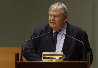 Βόμβες Βενιζέλου: Το μεγάλο πρόβλημα είναι ότι η χώρα έχει καταστεί μη διακυβερνήσιμη – Θεσμικό αδιέξοδο