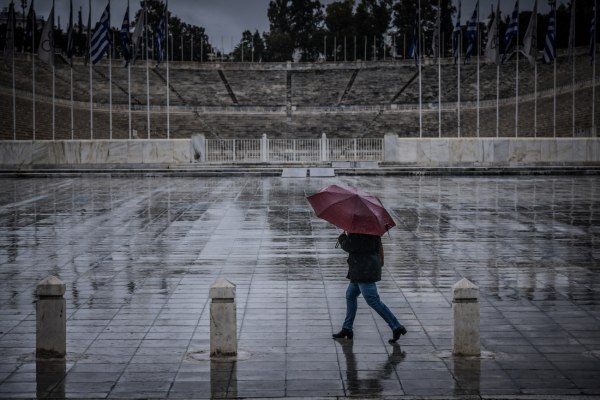 Καιρός: Ποιες περιοχές θα βρεθούν στο «μάτι» της κακοκαιρίας – Συνεδρίασε η Επιτροπή Εκτίμησης Κινδύνου
