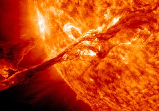 Άσκηση ετοιμότητας στην Ευρώπη για καταστροφική ηλιακή καταιγίδα