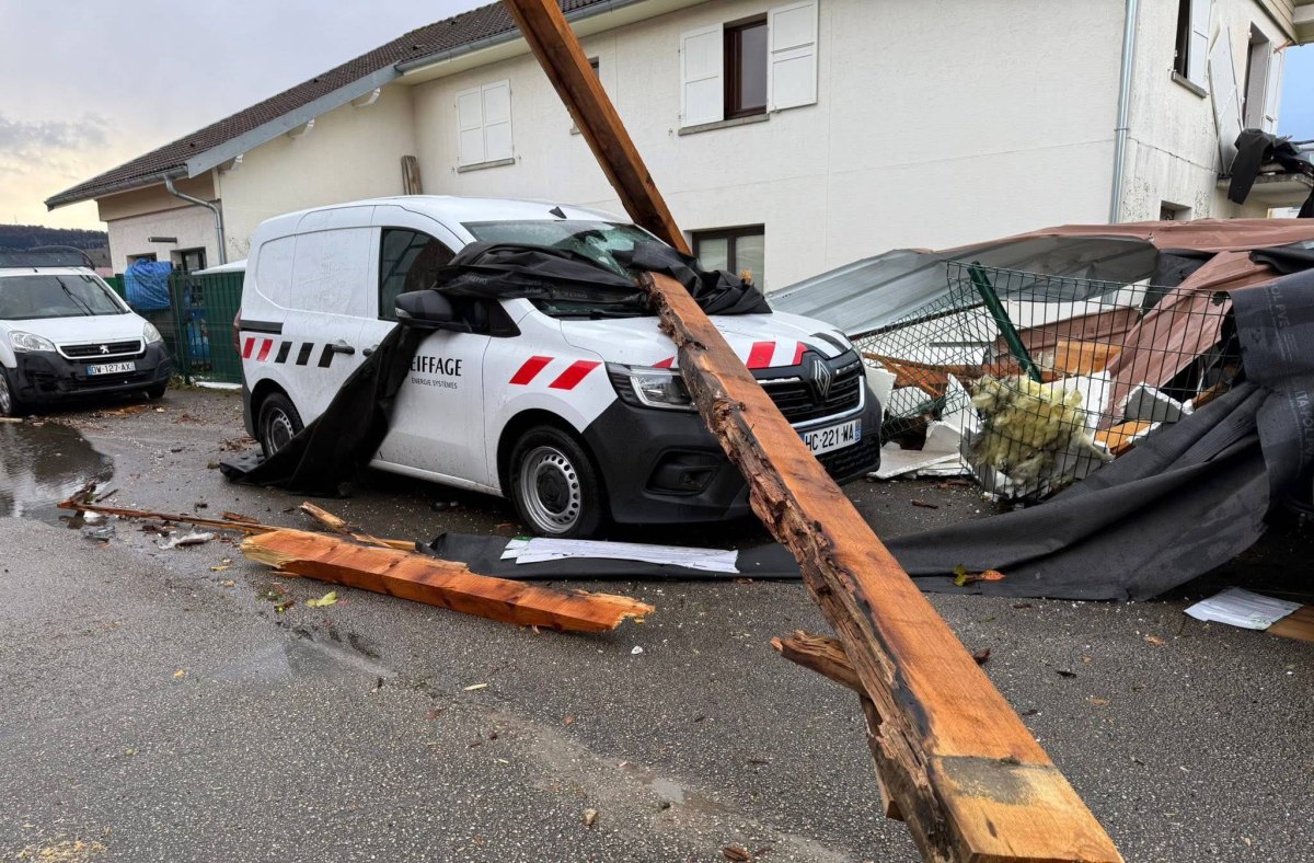 Γαλλία: 18 διαμερίσματα σε πορτοκαλί συναγερμό για την κακοκαιρία – Πάνω από 140.000 σπίτια χωρίς ρεύμα