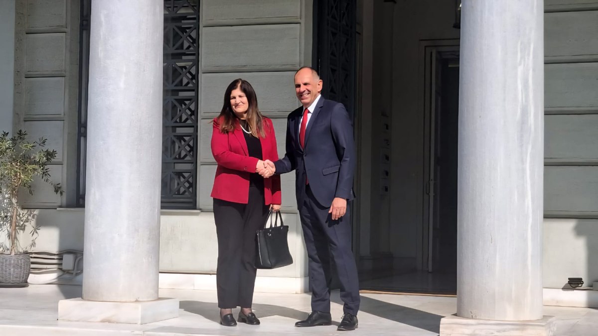 Γεραπετρίτης: Η Ελλάδα θέλει ενεργό ρόλο στη Μέση Ανατολή