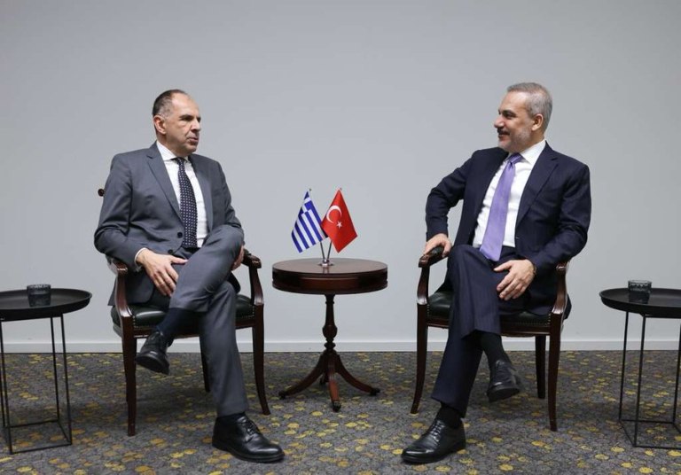 Γεραπετρίτης – Φιντάν συζήτησαν SAFE, θαλάσσιες ζώνες και πενταμερή για την Ανατολική Μεσόγειο