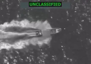 ΗΠΑ:  Τρεις νεκροί μετά από επίθεση σε πλοίο στον Ειρηνικό – Κλιμακώνει ο Τραμπ με Βολιβία και Κολομβία