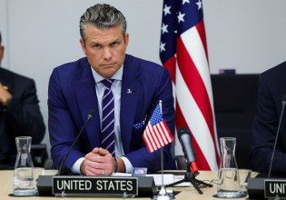 Αναγκαστική προσγείωση για το αεροπλάνο που μετέφερε τον Αμερικανό υπουργό Άμυνας