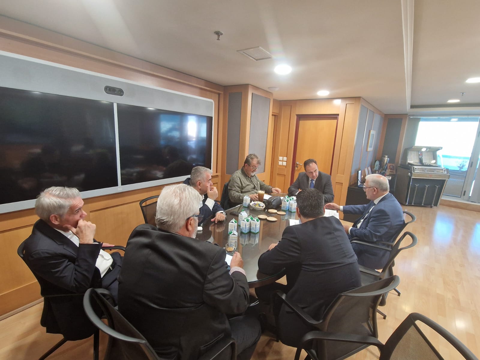 Η ΚΕΔΕ ζητά την απόσυρση του νομοσχεδίου για την οδική ασφάλεια