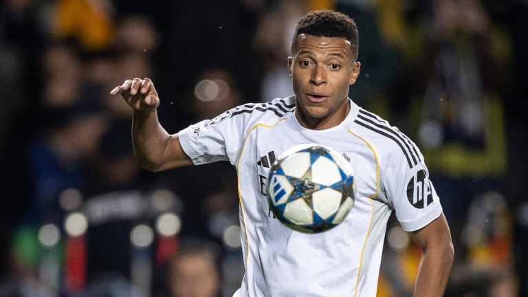 Τι κάνει ο Εμπαπέ όταν νοσταλγεί τη φυσιολογική ζωή