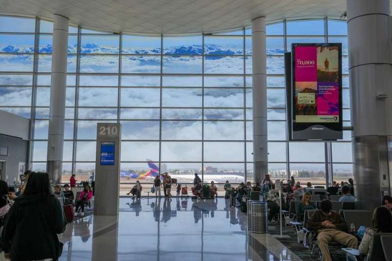 Παραλύουν τα αεροδρόμια στις ΗΠΑ από το κλείσιμο της κυβέρνησης