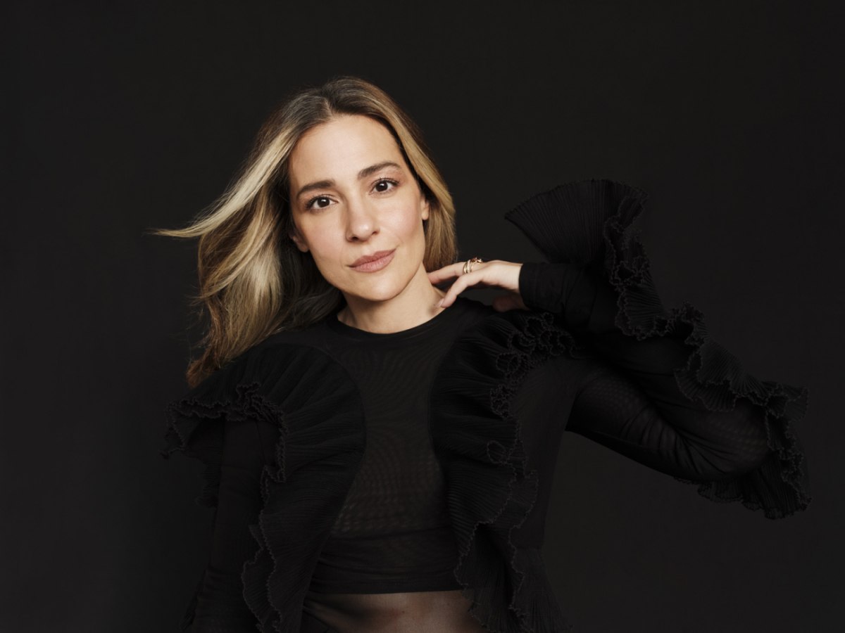 Hellenic Music Ensemble: Οι μουσικές του Μάνου και του Μίκη θα «ταξιδέψουν» σε 21 πόλεις και 9 χώρες