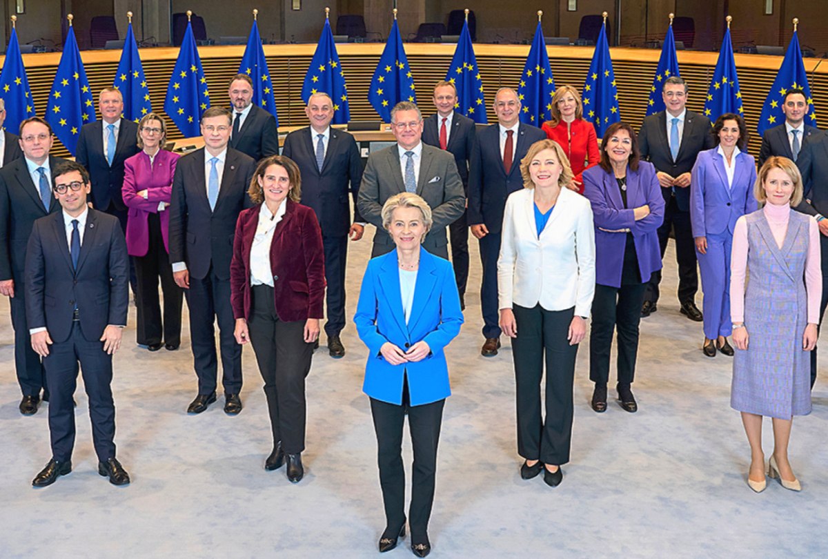 Τι επικίνδυνο έχουν στο αίμα τους οι 24 αξιωματούχοι της Κομισιόν