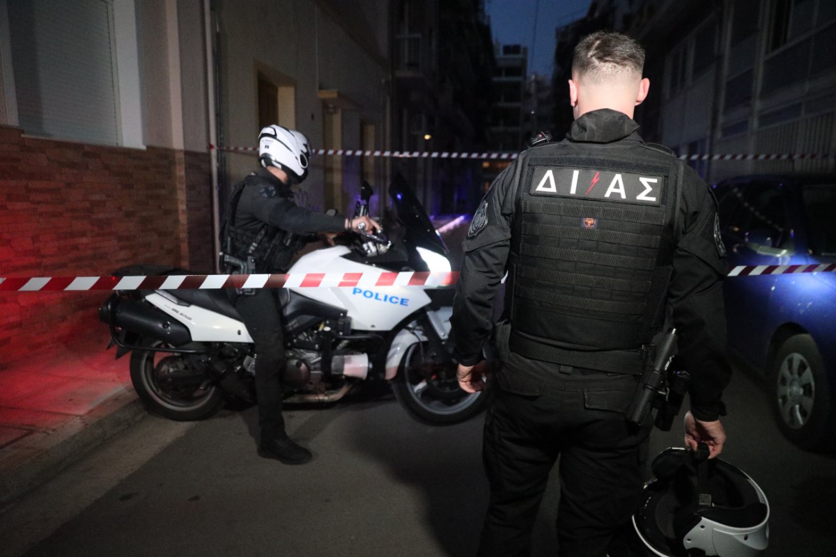 Πώς το 48χρονο θύμα ειδοποίησε την αστυνομία στον Άγιο Παντελεήμονα – Τι προβληματίζει την ΕΛ.ΑΣ.